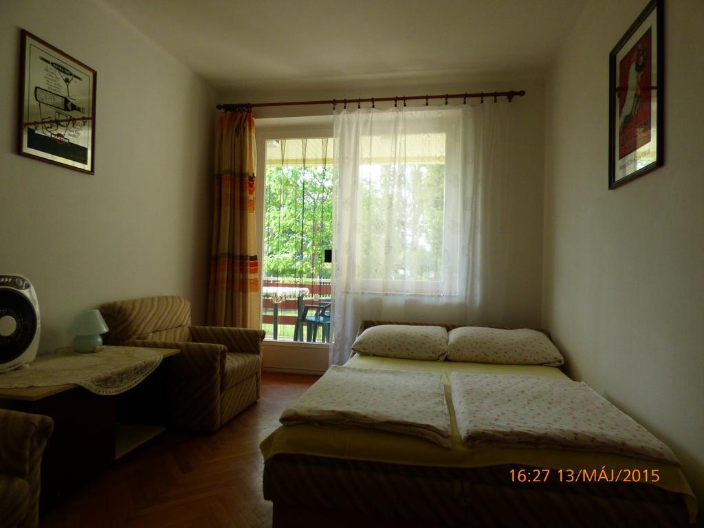 Fabian Apartman-Haz Szántód Oda fotoğraf