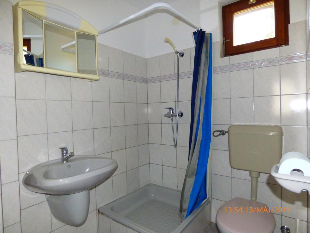 Fabian Apartman-Haz Szántód Oda fotoğraf